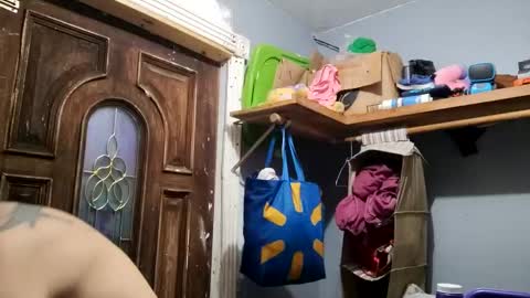 Prettyslangin69 FYPM online show from 12, 2, 2025