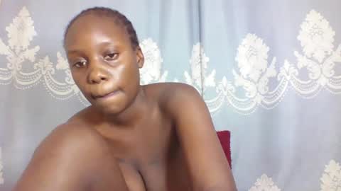 Snapshot of prettydarkskin002 chatting on 3, 3, 2025 SHANIA online show from 3, 3, 2025