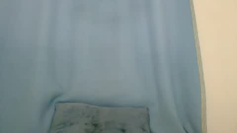 Snapshot of prettydarkskin002 chatting on 14, 12, 2025 SHANIA online show from 14, 12, 2025