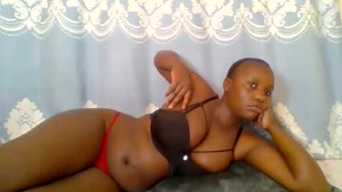 Snapshot of prettydarkskin002 chatting on 21, 5, 2026 SHANIA online show from 21, 5, 2026