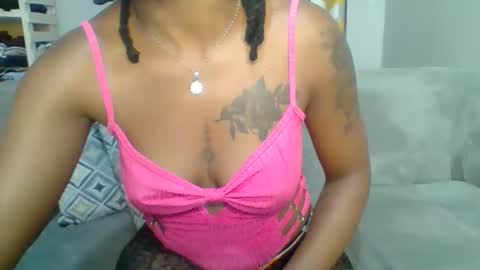 PrettyEla online show from 13, 3, 2026