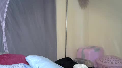 Snapshot of prettyelli chatting on 9, 12, 2024 Elii online show from 9, 12, 2024