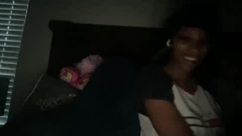 prettyfacefemale online show from 19, 2, 2026