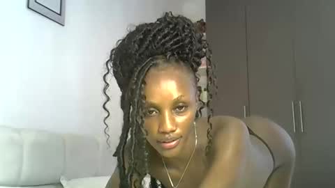 Snapshot of prettygee21 chatting on 20, 2, 2026 Pretty darkskin doll online show from 20, 2, 2026