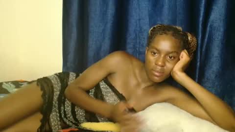 Snapshot of prettygoddess1 chatting on 21, 4, 2026 Mary online show from 21, 4, 2026