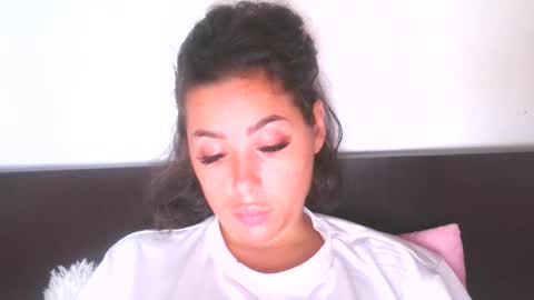 prettyjulliette online show from 19, 9, 2025