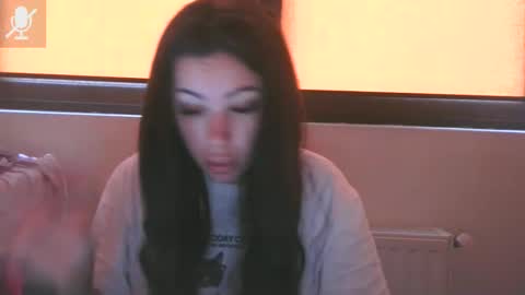Snapshot of prettyjulliette chatting on 19, 4, 2026 prettyjulliette online show from 19, 4, 2026