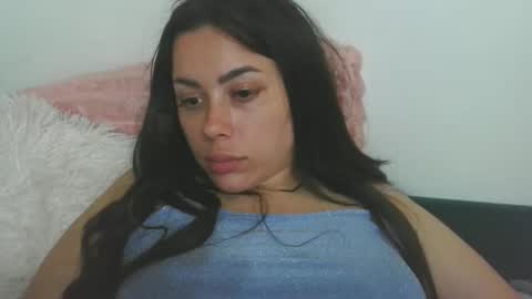 Snapshot of prettyjulliette chatting on 18, 5, 2026 prettyjulliette online show from 18, 5, 2026