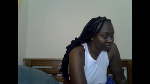 Snapshot of prettyliz30 chatting on 26, 5, 2026 LILIAN online show from 26, 5, 2026