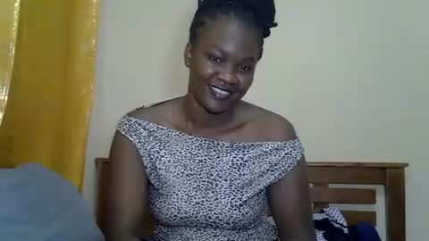 Snapshot of prettyliz30 chatting on 2, 6, 2026 LILIAN online show from 2, 6, 2026
