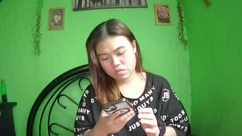 prettymae756493 online show from 30, 3, 2026