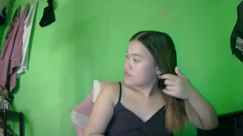 prettymae756493 online show from 27, 6, 2026