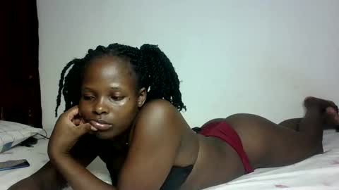 Snapshot of prettymelly_ chatting on 10, 3, 2025 Melly online show from 10, 3, 2025