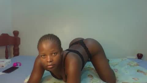 Snapshot of prettymelly_ chatting on 8, 5, 2026 Melly online show from 8, 5, 2026