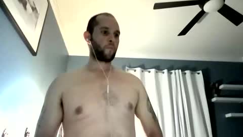 prettymuchafreak387930 online show from 12, 4, 2026