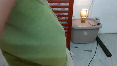 Snapshot of prettyshiela chatting on 23, 9, 2025 SHIELA MAE online show from 23, 9, 2025