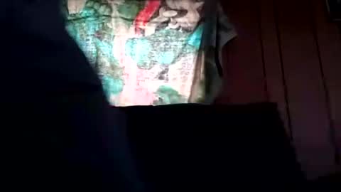 prettysolidd7 online show from 17, 2, 2025