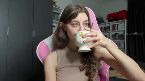 Sophie  next stream will be at Monday  i will wait you guys  online show from 9, 3, 2026