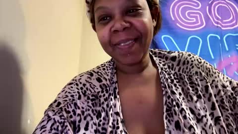 Snapshot of prettyworld24 chatting on 7, 1, 2025 prettyworld24 online show from 7, 1, 2025