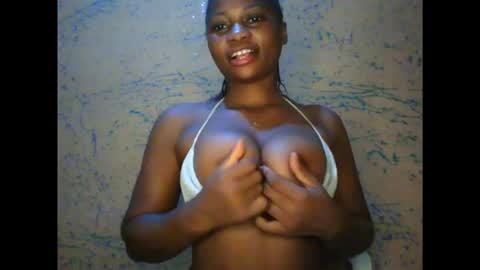 Snapshot of prettyxxpac chatting on 25, 3, 2026 prettyxxpac online show from 25, 3, 2026