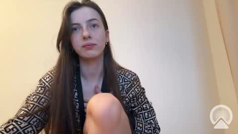 prettyyy_angel online show from 4, 3, 2026