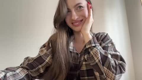 prettyyy_angel online show from 21, 4, 2026