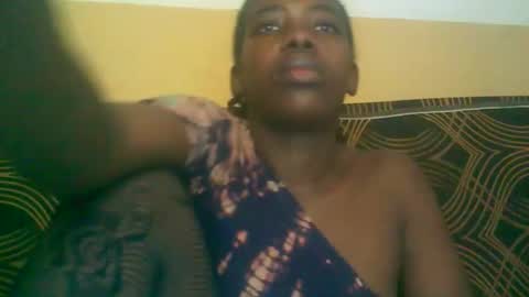 Snapshot of prettyzuzu chatting on 28, 10, 2025 prettyzuzu online show from 28, 10, 2025