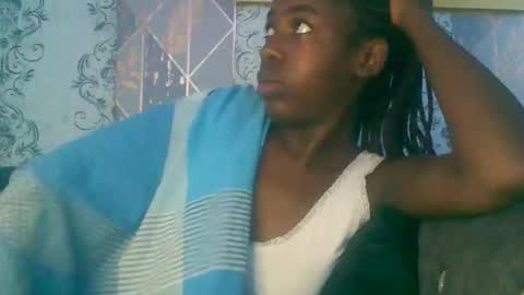 Snapshot of prettyzuzu chatting on 29, 10, 2025 prettyzuzu online show from 29, 10, 2025