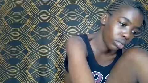 Snapshot of prettyzuzu chatting on 10, 11, 2025 prettyzuzu online show from 10, 11, 2025