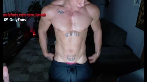 Snapshot of pretwunk chatting on 26, 4, 2026 pretwunk online show from 26, 4, 2026