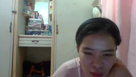 Snapshot of prety784828 chatting on 1, 10, 2025 prety784828 online show from 1, 10, 2025