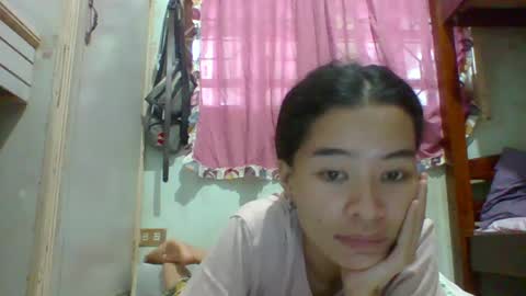 Snapshot of prety784828 chatting on 5, 7, 2026 prety784828 online show from 5, 7, 2026