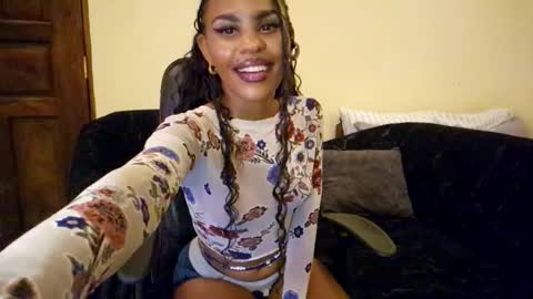 priceless_sexy online show from 13, 3, 2026