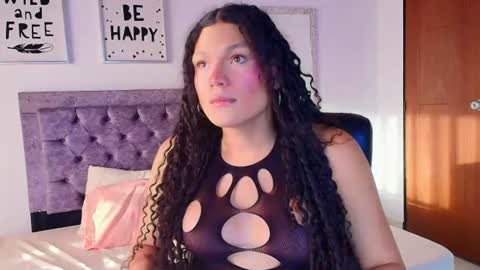 Snapshot of prim_rosse chatting on 2, 7, 2026 Prim Rosse online show from 2, 7, 2026
