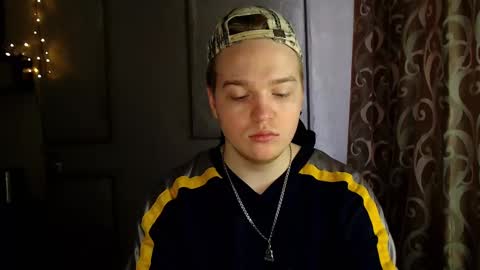 Snapshot of princ4real chatting on 3, 3, 2025 prince online show from 3, 3, 2025