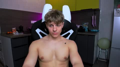 Snapshot of prince_nik chatting on 17, 5, 2026 prince online show from 17, 5, 2026