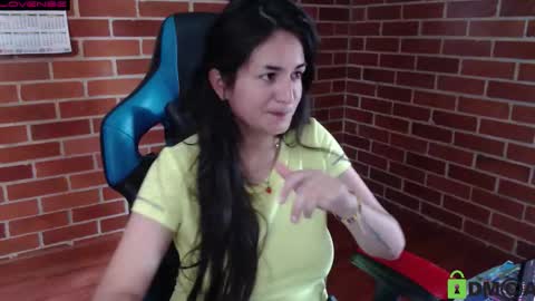 Leia online show from 8, 9, 2025