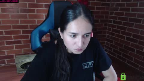 Snapshot of princesa_leia_zathur chatting on 17, 4, 2026 Leia online show from 17, 4, 2026