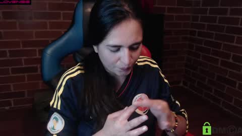 Snapshot of princesa_leia_zathur chatting on 1, 6, 2026 Leia online show from 1, 6, 2026