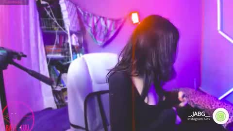 Beth   online show from 24, 10, 2025