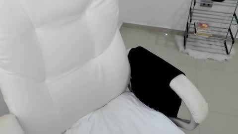 valery dollx online show from 1, 3, 2025