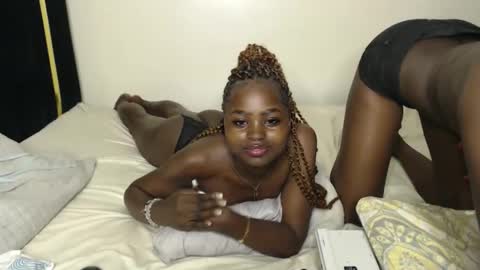 Snapshot of princess_bee1 chatting on 11, 9, 2025 princess online show from 11, 9, 2025