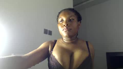 Snapshot of princess_karinaa chatting on 11, 4, 2026 Karina online show from 11, 4, 2026