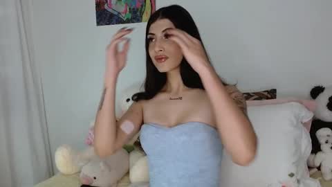 Snapshot of princess_ofyourdreams chatting on 8, 11, 2025 Sophie online show from 8, 11, 2025