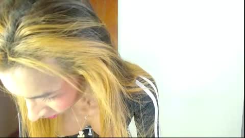 princess_violetx online show from 12, 11, 2025