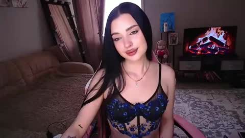 princessamira1 online show from 15, 4, 2026