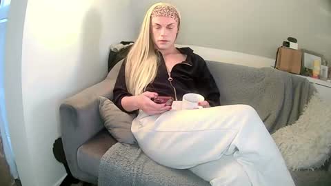 KCGREY online show from 10, 6, 2026