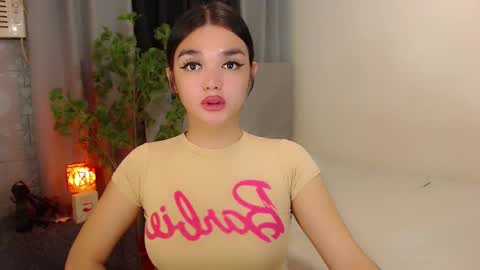 Snapshot of princesshugecumontop chatting on 11, 1, 2025 PrincessDONT FORGET TO FOLLOW ME online show from 11, 1, 2025