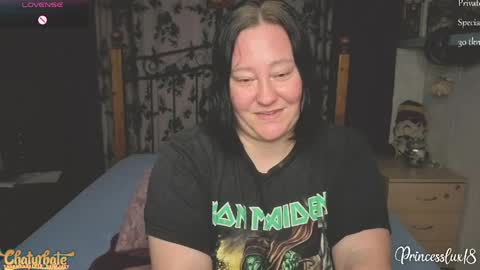 Lux Alot Luxi online show from 9, 4, 2026