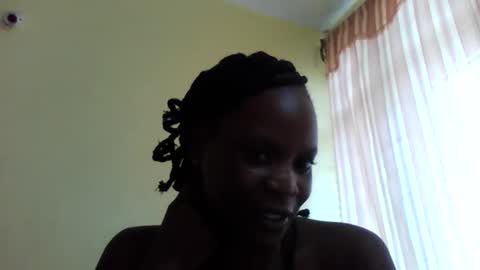 Snapshot of princessmiles2 chatting on 4, 2, 2025 phelly online show from 4, 2, 2025